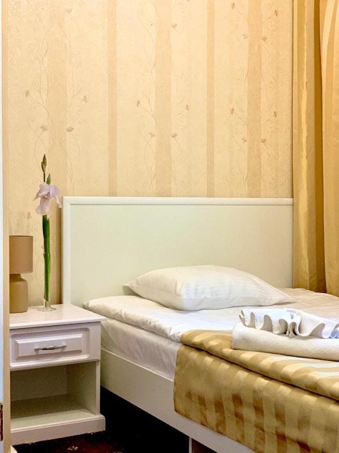 Sergeev Hotel Николаев Экстерьер фото