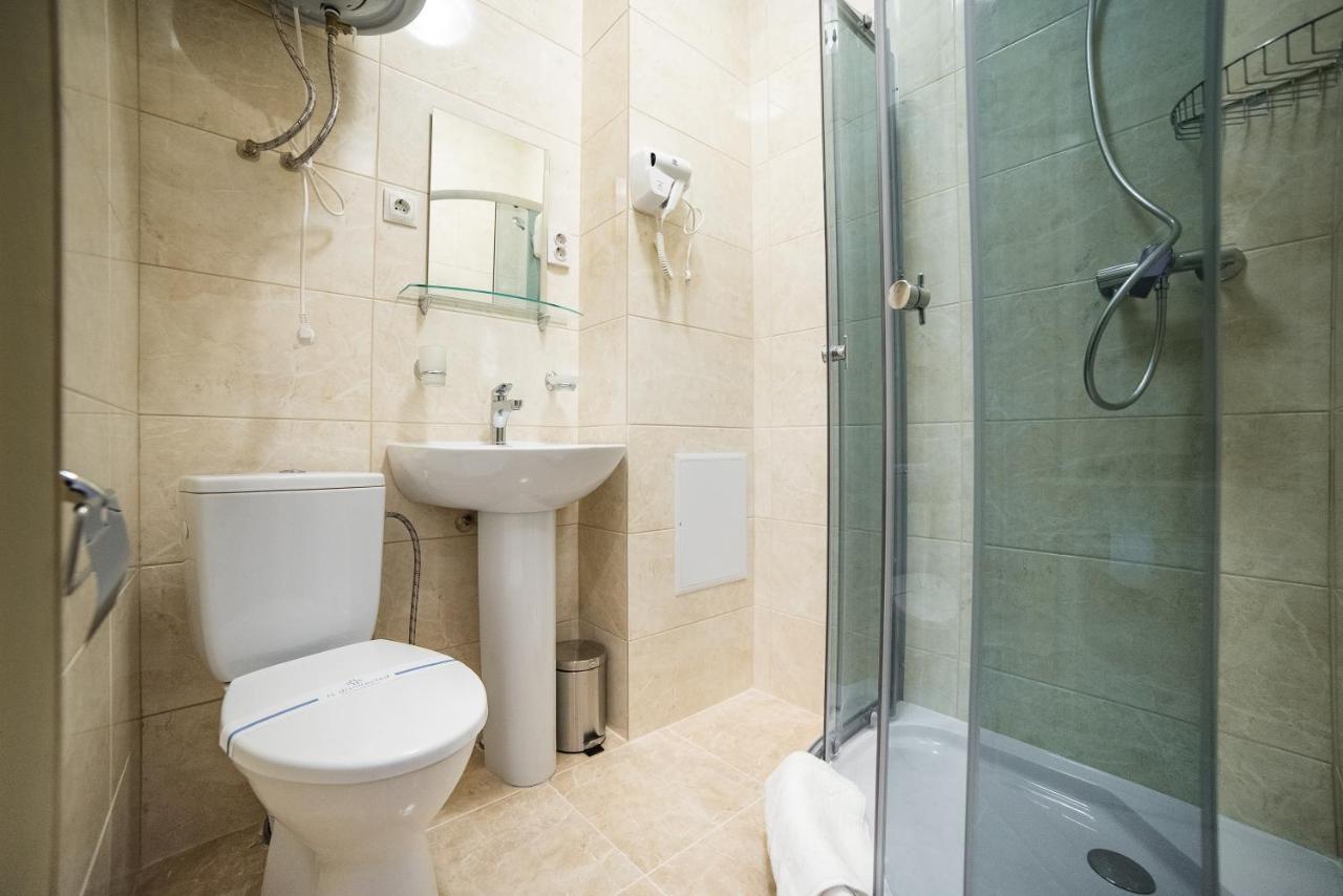 Sergeev Hotel Николаев Экстерьер фото