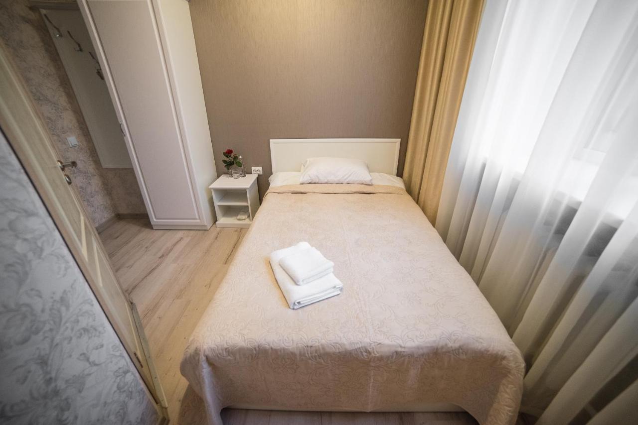 Sergeev Hotel Николаев Экстерьер фото